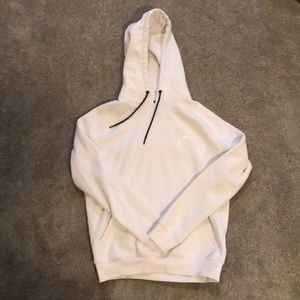 White Alphalete hoodie.